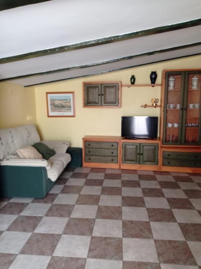 Apartamento Turístico Antigua Universidad Almagro Exterior foto